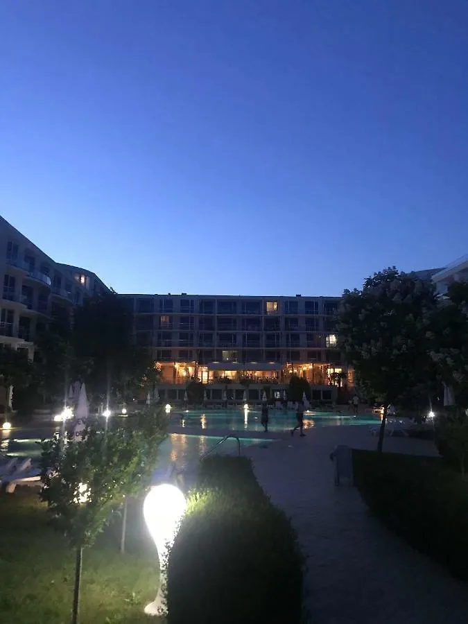 Sunny Apartment Relax & Spa Burgas City 0*,